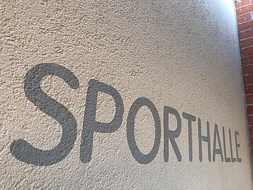 Sporthalle